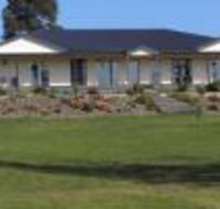 Nyora Lodge B  B - Bridge Guide