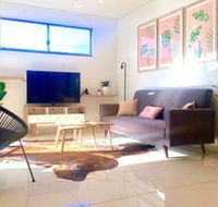 Darwin City Chic Apartment at the KUBE - Bridge Guide