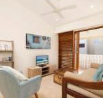 2 Hale Lani - Click Find