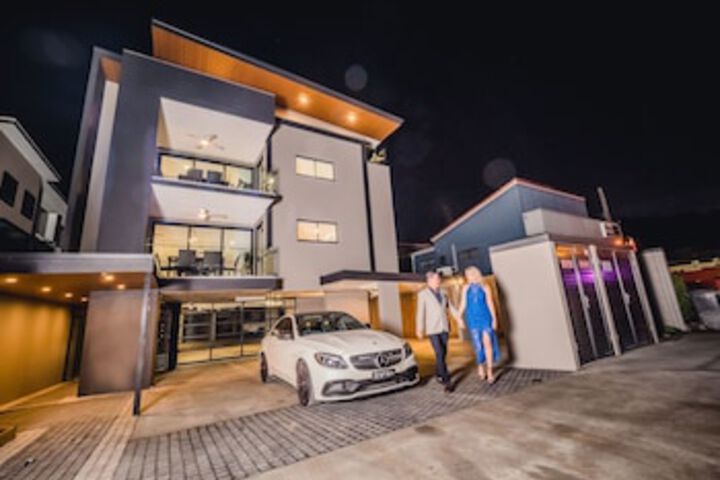 Mount Gravatt East QLD Click Find
