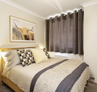 Avalanche 6 - Sophisticated style  modern comfort with a central location - Click Find