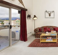 Razorback 6 - Razorback Plaza Jindabyne - Click Find