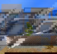 Greenacre Villas Sydney - Click Find