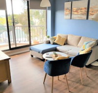 Brighton Le Sands Beachside - Click Find