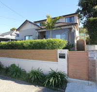 3 Bedroom cozy holiday home - Click Find