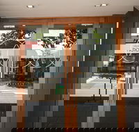 Nags Head Hotel - Click Find