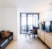 EVA 1BDR Melbourne Apartment - Click Find
