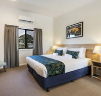 Club Maclean Motel - Click Find