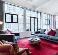 CYNTHIA 2BDR Melbourne Apartment - Click Find
