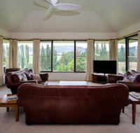Stay in Mudgee - Click Find