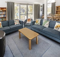 'Matilda' - Spacious centrally located with great lake views - Click Find