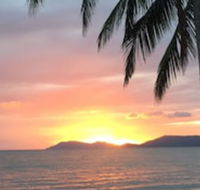 Beach House Cairns - Click Find