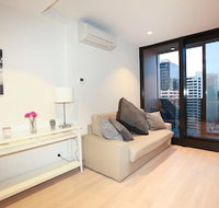 Central But Quiet Apartment - Click Find
