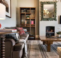 Hillcrest Apartment - Click Find