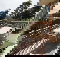 Twin Seasons 4 - Lake and Mountain Views - Bridge Guide