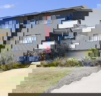 Northview 2 - 9 Clyde Street Jindabyne - Bridge Guide