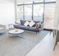 Super Cool Newtown Pad H393 - Click Find