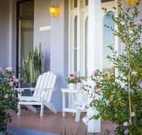 Camellia Cottage - Lawyer Find