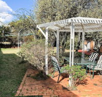 Picnic Point Villas - Click Find