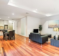 Sanctuary Apartments - Collins St CBD - Click Find