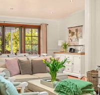 Frangipani House - Click Find
