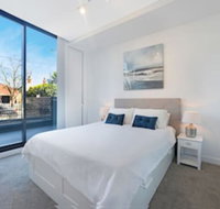 Luxury Terrace a Peaceful Yet Convenient Location - Click Find