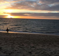 Aquawaters house by Barefoot Beach stays - Click Find