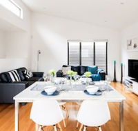 Centrepoint Units Ivanhoe - Click Find