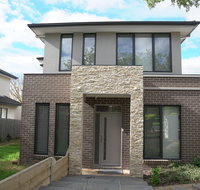 Comfort House near Box Hill - Lawyer Find