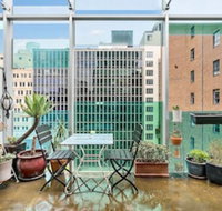 Zelda 1 Bedroom Central CBD Apartment - Click Find
