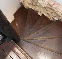 Historic 1890s House With Terraced Backyard Deck H346 - Click Find