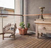 Scobies Boutique Bed  Breakfast - Click Find