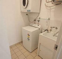 The Grand Old Lady Apartments - Click Find