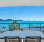 Executive on Whisper Bay Cannonvale - Click Find