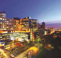 Oaks Melbourne on William Suites - Click Find