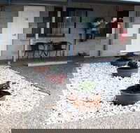 Oakey Motor Inn - Click Find