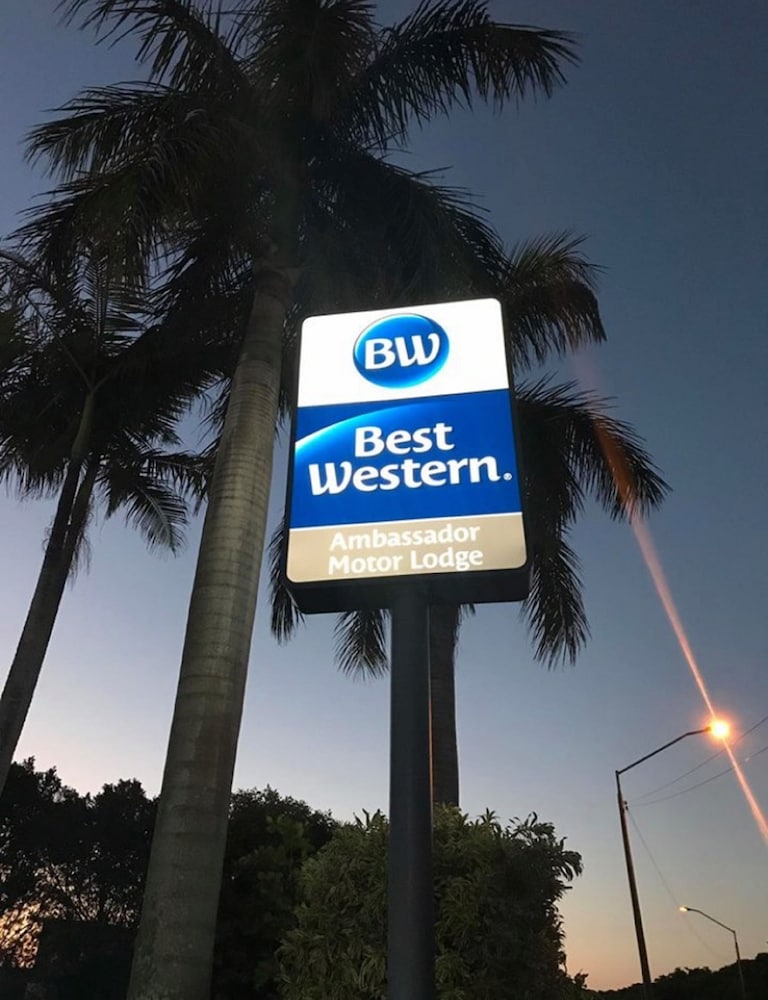 Pialba QLD Click Find