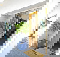 Quality Inn  Suites The Menzies - Click Find