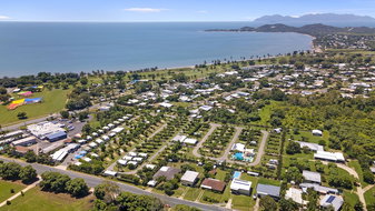 Book Bowen Accommodation Vacations Bridge Guide Bridge Guide