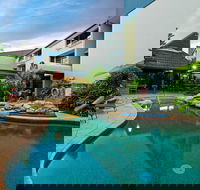Cascade Gardens - Click Find