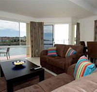 Anchorage Holiday Apartments - Click Find