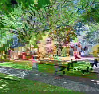 Lake Wendouree Luxury Apartments on Webster - Click Find