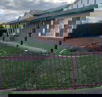 Bairnsdale Tanjil Motor Inn - Click Find