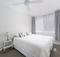Flynns Beach Apartments 4 41 Pacific Drive