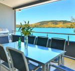 Villa 4 The Edge on Hamilton Island Waterfront High Ceilings Modern Amenities Plus Buggy - DBD