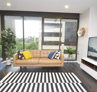 Orange Stay Sydney CBD - Click Find