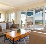 Mamorhomy beachfront spacious apartment - Click Find