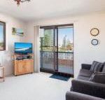 Seabreeze 4 Opposite Bowling Club - Click Find