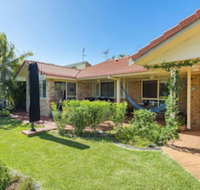 SECRET GARDEN WiFi Netflix Pet Friendly - Click Find
