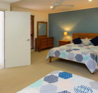 Blue Water Retreat Downstairs - Click Find